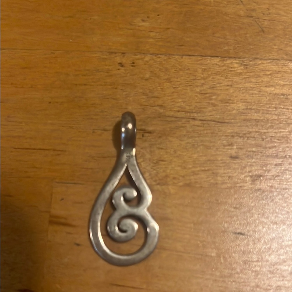 James Avery - Picture 2 of 3